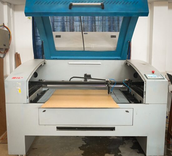 CO2 Laser Cutter