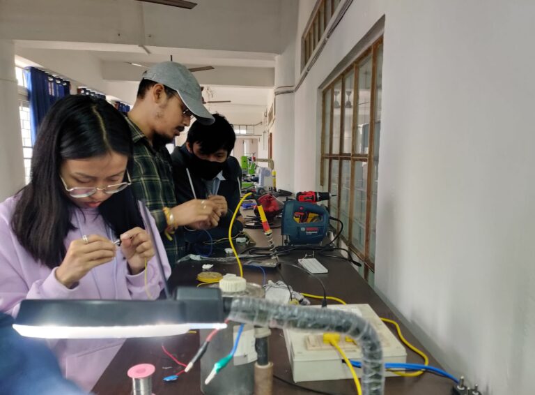 Internship Programme on Circuit Design Simulation and PCB Fabrication