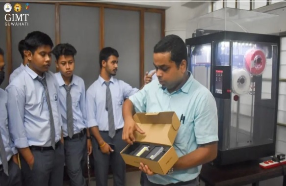 Student Induction Program: Familiarization of 3D Printer